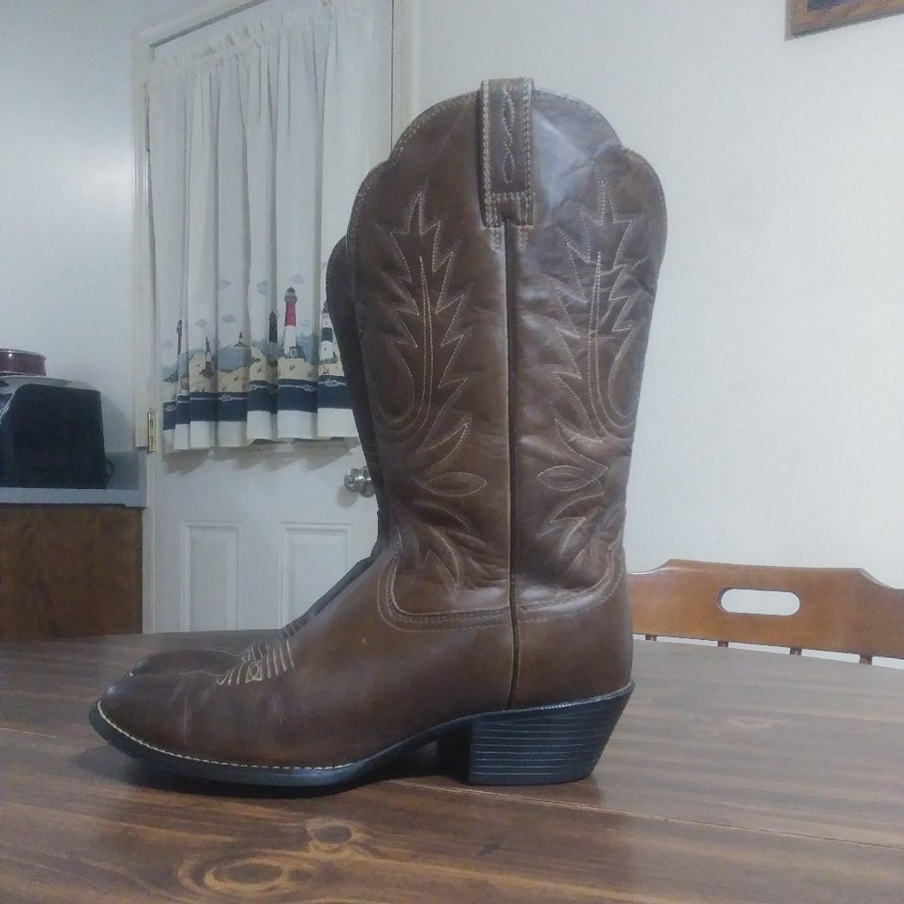 Ariat boots size 7.5